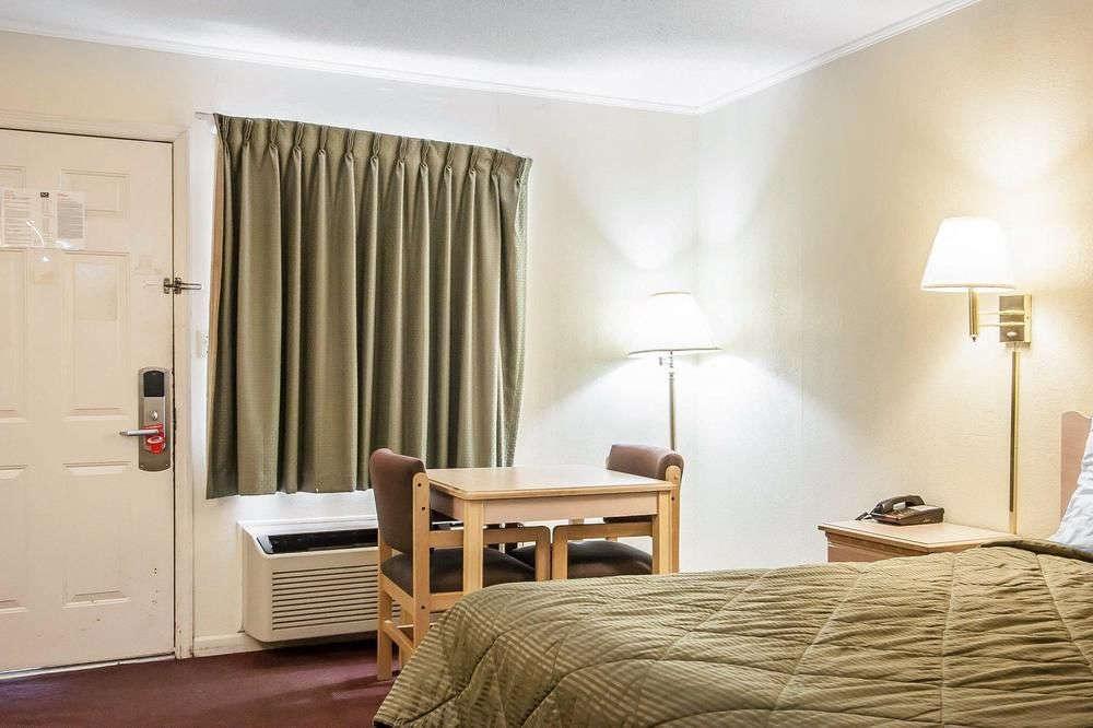 Econo Lodge Cornersville Dış mekan fotoğraf