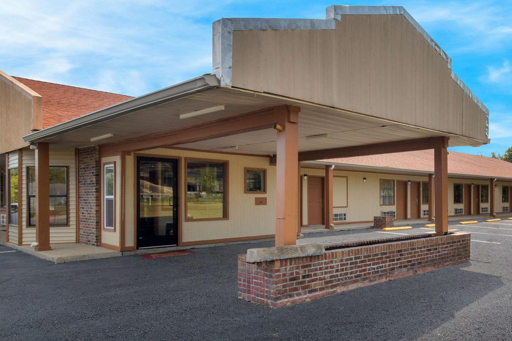 Econo Lodge Cornersville Dış mekan fotoğraf
