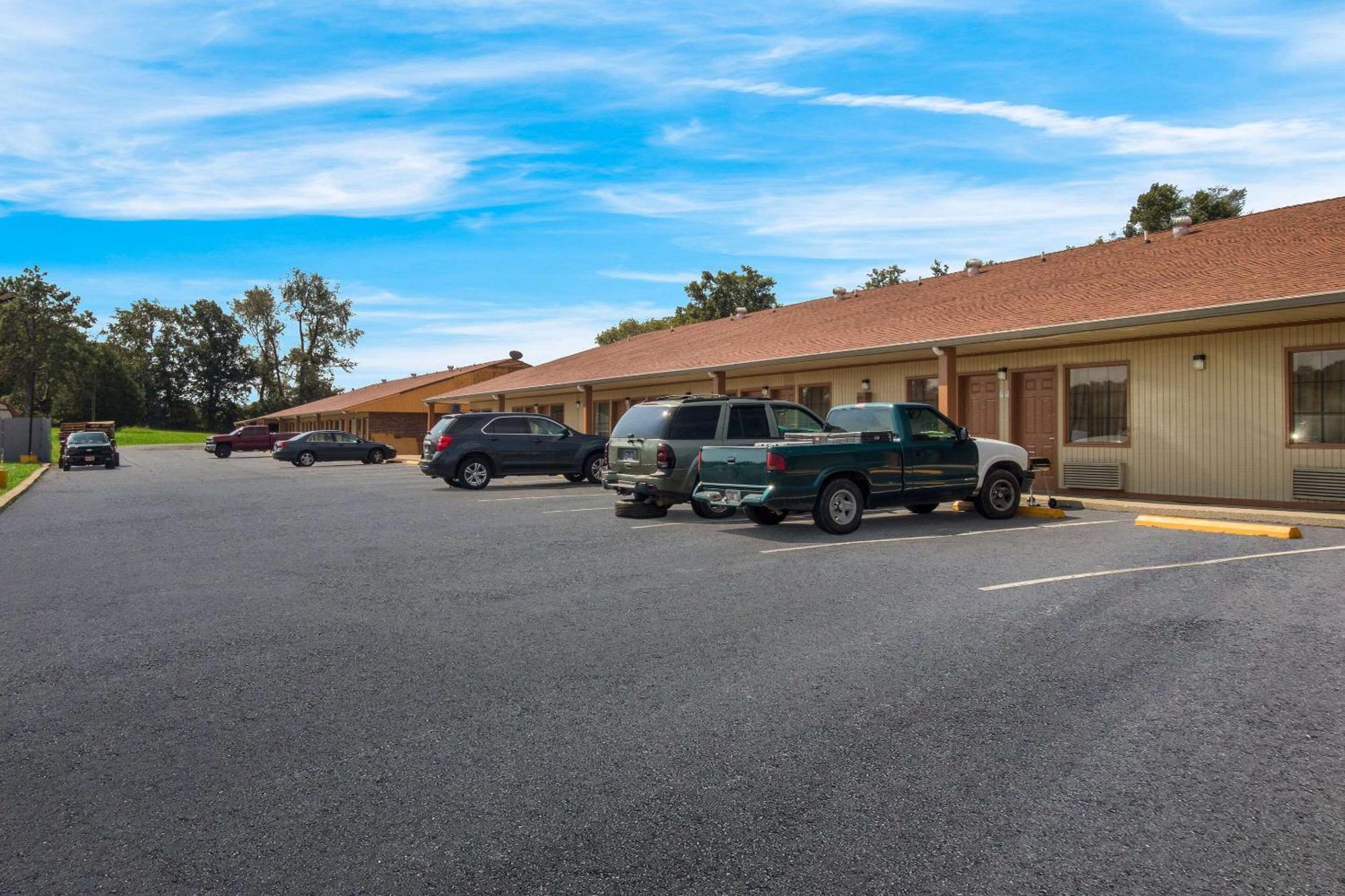 Econo Lodge Cornersville Dış mekan fotoğraf