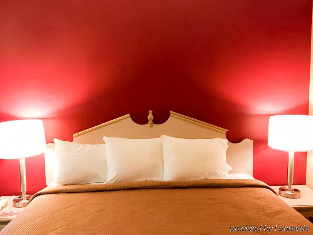 Econo Lodge Cornersville Dış mekan fotoğraf