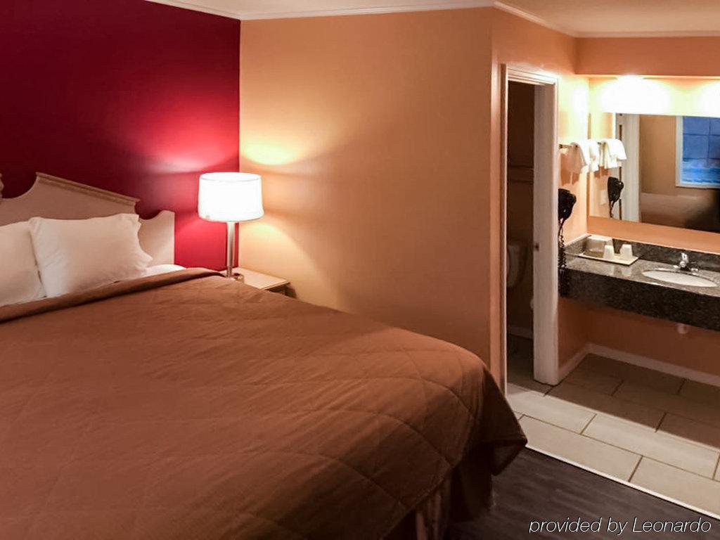 Econo Lodge Cornersville Dış mekan fotoğraf